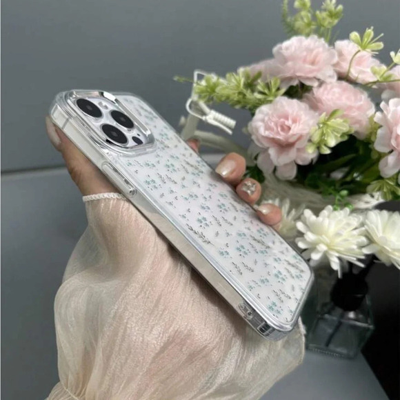 ⚠️Clearance iPhone 14/Pro/Pro Max Clear Floral Patterned Phone Case - Picture 5 of 5